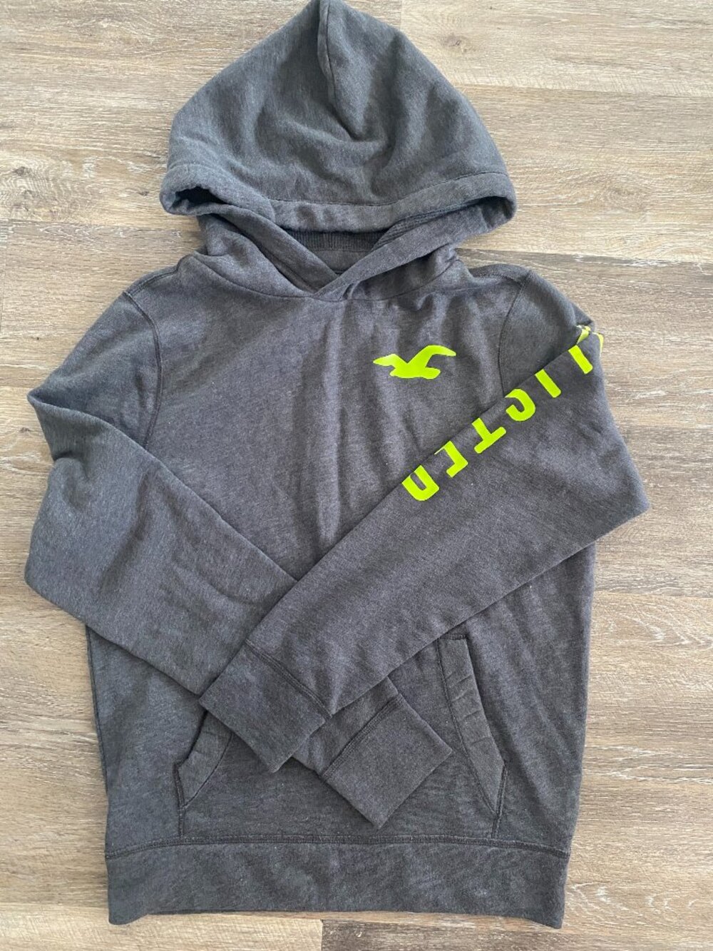 Hollister Men Dark Grey Neon Green Graphic Hoodie XL